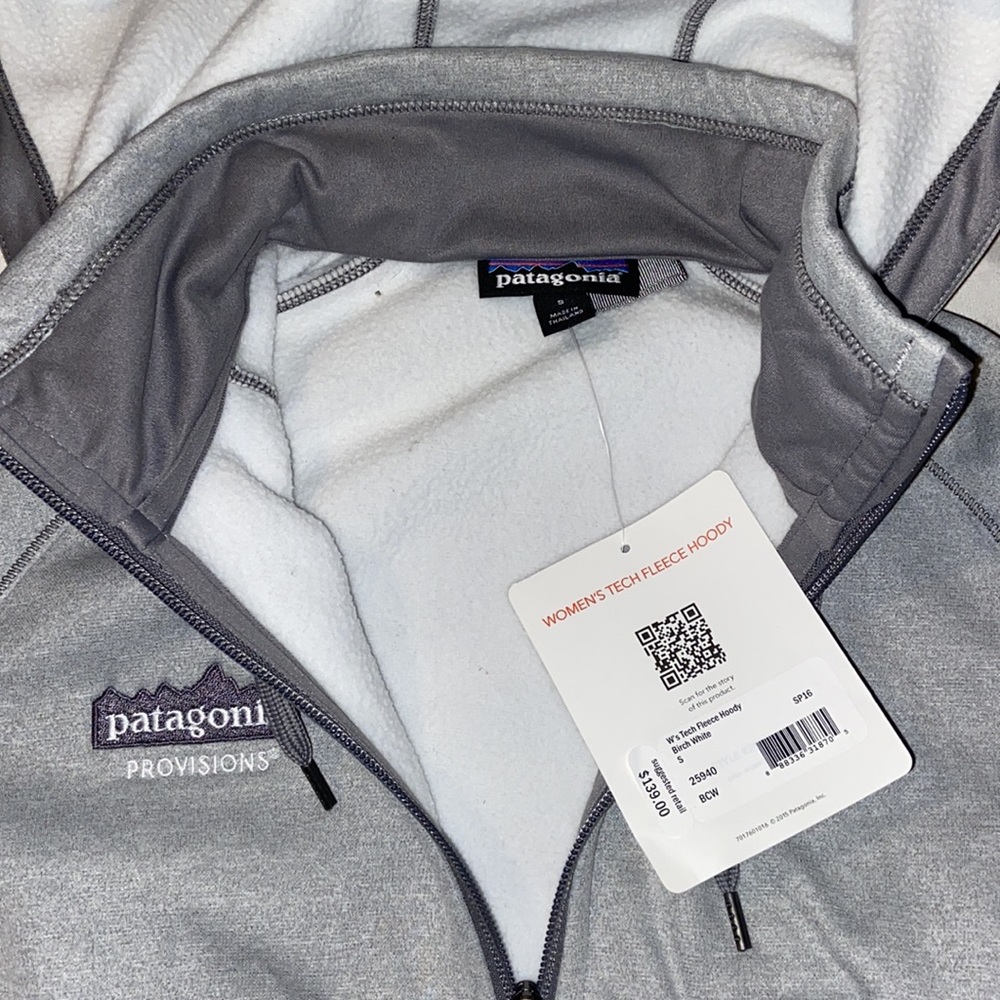 NWT Patagonia Jacket - Picture 2 of 2